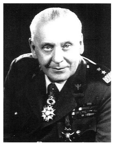 Generał Maczek